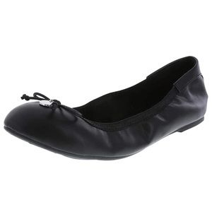 Woman's Black Ballet Flats